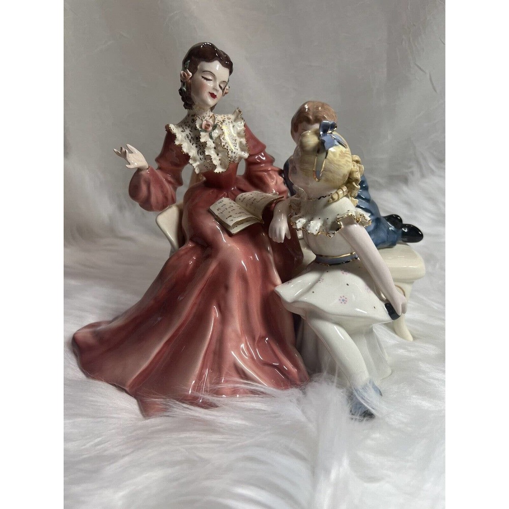 FLORENCE CERAMICS, “Story Book Hour” 1950 With Boy & Girl, Excellent Condition